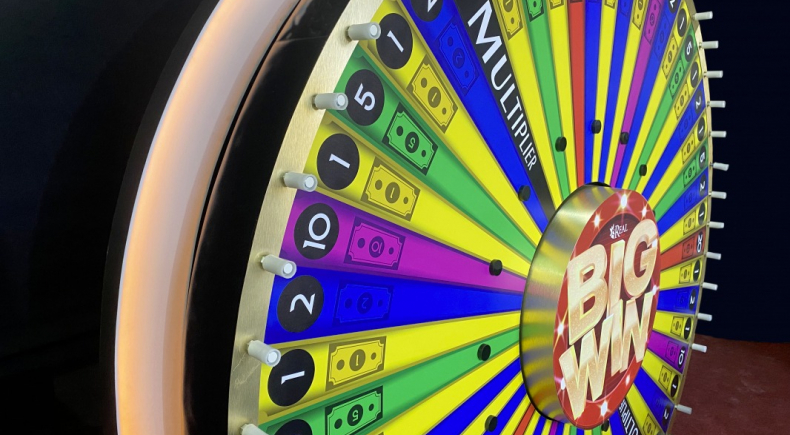 Roleta Vertical  BIG WIN - Estilo Crazy Time ao Vivo